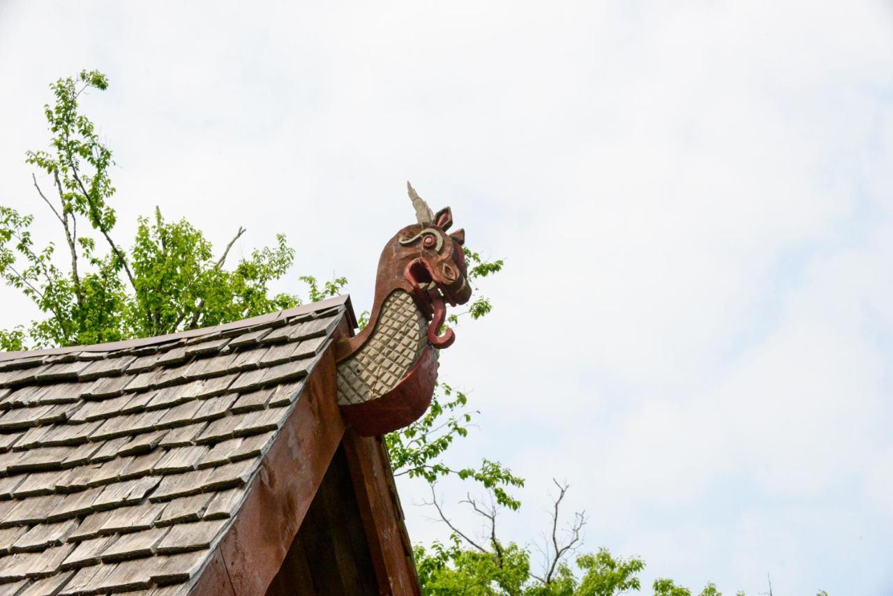 Vikings Villages Resort Guilford エクステリア 写真